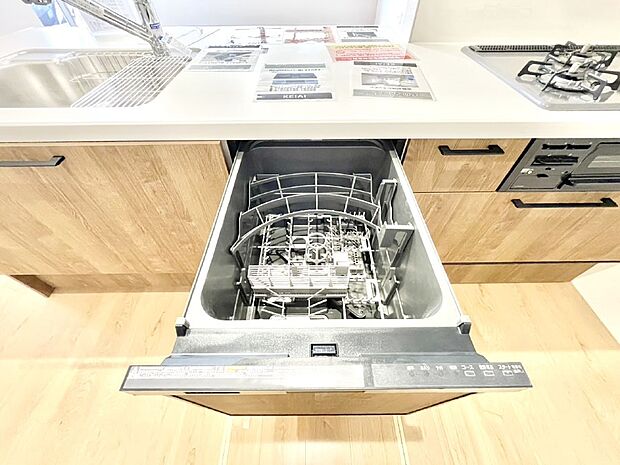 【食洗機】面倒なお片づけは食洗機にお任せ!家事の負担が減って、時間にも気持ちにもゆとりができます。