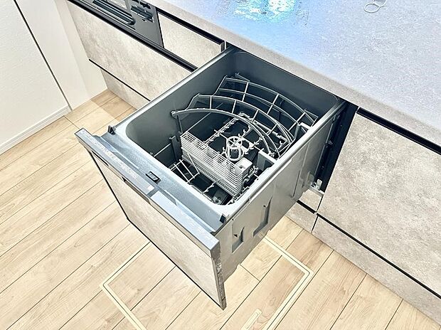 【食洗機】面倒なお片づけは食洗機にお任せ！家事の負担が減って、時間にも気持ちにもゆとりができます。
