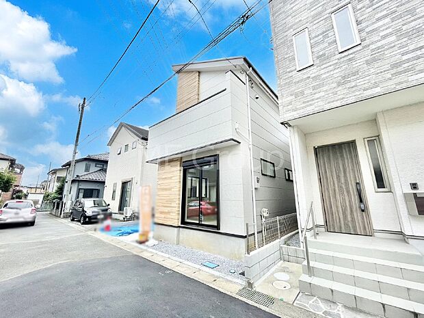 【前面道路含む現地写真】堂々完成!! ここから始まる新生活を応援いたします!