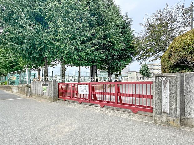 鎌ケ谷市立第二中学校(約1,200m)