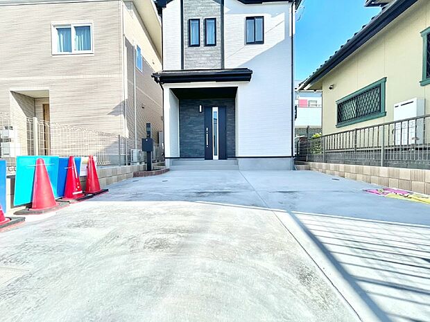 【駐車場】生活に欠かせない駐車スペース。