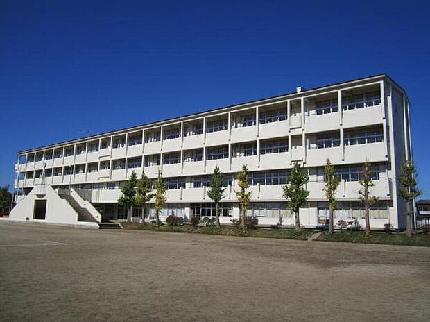 牛久市立牛久南中学校