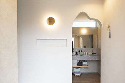 玄関ホール・アーチ