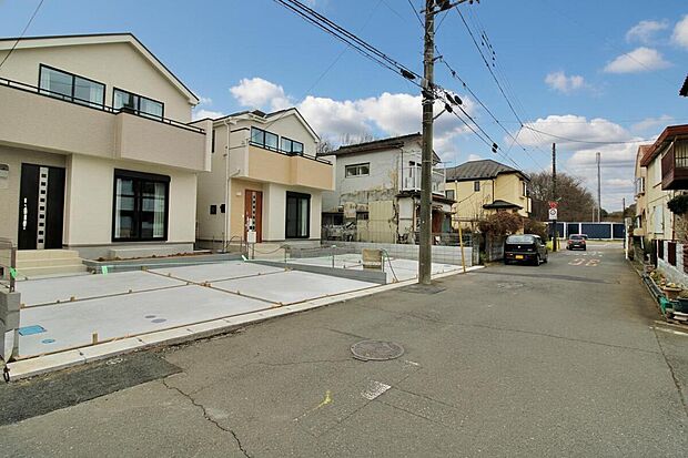 『A号棟』
ひとたび扉を開けばそこに待っているのは上質な空間とマイホームでの新生活をイメージさせる優雅なひととき。「この家なら…」ではなく「ここに住みたい♪」と思う感動をお届けいたします。