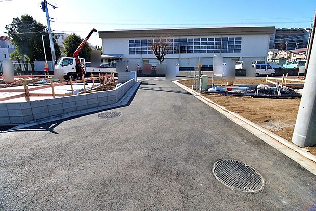 『2号棟』
ひとたび扉を開けばそこに待っているのは上質な空間とマイホームでの新生活をイメージさせる優雅なひととき。「この家なら…」ではなく「ここに住みたい♪」と思う感動をお届けいたします。