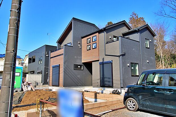 『1号棟』
気になった物件すぐにご見学対応させていただきます♪平日・お仕事帰りなど、いつでもご案内可能です♪周辺環境と併せて、実際に現地をご確認ください♪