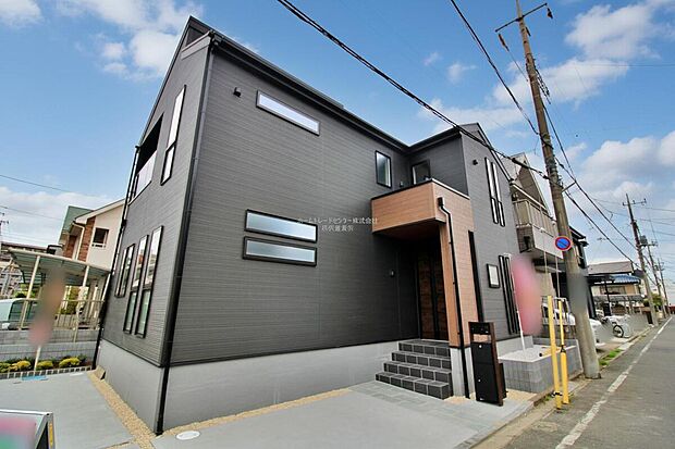 『１号棟』
気になった物件すぐにご見学対応させていただきます♪平日・お仕事帰りなど、いつでもご案内可能です♪周辺環境と併せて、実際に現地をご確認ください♪