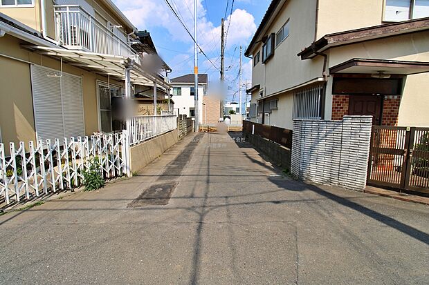 『A号棟』
ひとたび扉を開けばそこに待っているのは上質な空間とマイホームでの新生活をイメージさせる優雅なひととき。「この家なら…」ではなく「ここに住みたい♪」と思う感動をお届けいたします。