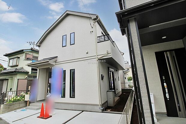 『A号棟』
気になった物件すぐにご見学対応させていただきます♪平日・お仕事帰りなど、いつでもご案内可能です♪周辺環境と併せて、実際に現地をご確認ください♪