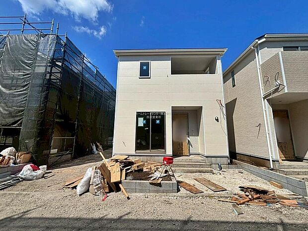 『2号棟』
住宅性能評価で耐震等級3(最高等級)を取得!お客様を守る大切な住宅だからこそ、第三者の検査を受けて安心して住んでいただける住宅をご案内させて頂きます。