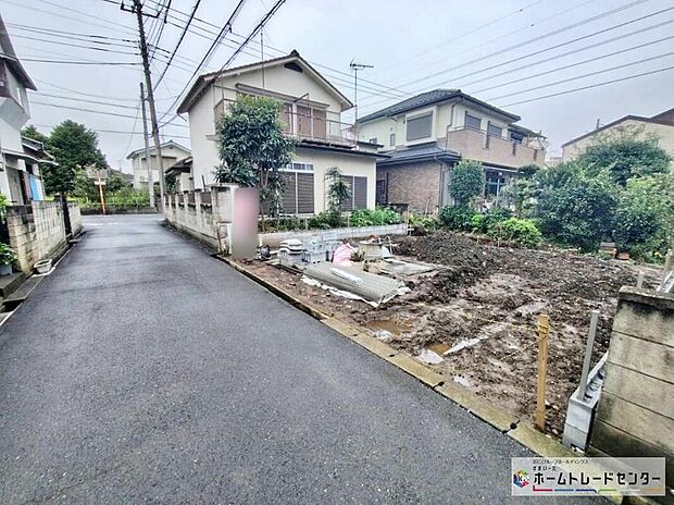 『A号棟』
ひとたび扉を開けばそこに待っているのは上質な空間とマイホームでの新生活をイメージさせる優雅なひととき。「この家なら…」ではなく「ここに住みたい♪」と思う感動をお届けいたします。