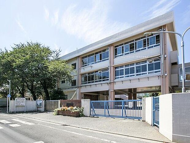 東村山市立東村山第六中学校（約800m）