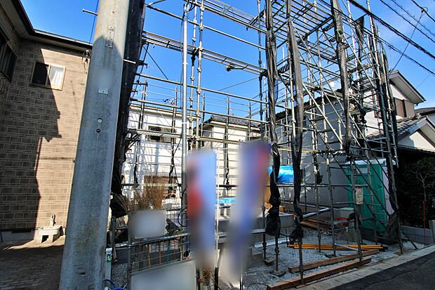 【現地外観写真】『1号棟』
住宅性能評価で耐震等級3(最高等級)を取得!お客様を守る大切な住宅だからこそ、第三者の検査を受けて安心して住んでいただける住宅をご案内させて頂きます。