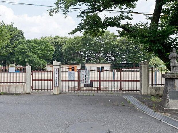 狭山市立柏原小学校（約1,800m）