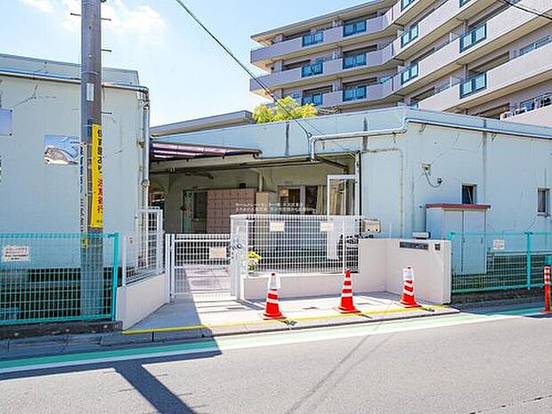 さやまが丘保育園（約880m）