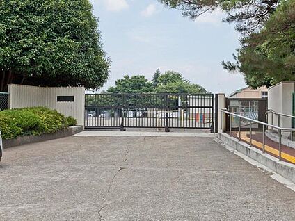 入間市立狭山小学校 540ｍ(徒歩7分)
