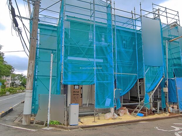 【現地外観写真】『B号棟』住宅性能評価で耐震等級３（最高等級）を取得！お客様を守る大切な住宅だからこそ、第三者の検査を受けて安心して住んでいただける住宅をご案内させて頂きます。