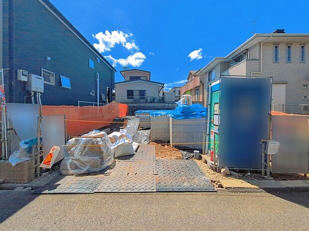 【現地外観写真】住宅性能評価で耐震等級3(最高等級)を取得!お客様を守る大切な住宅だからこそ、第三者の検査を受けて安心して住んでいただける住宅をご案内させて頂きます。