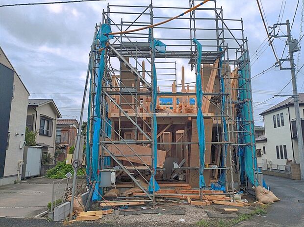 【現地外観写真】『１号棟』住宅性能評価で耐震等級３（最高等級）を取得！お客様を守る大切な住宅だからこそ、第三者の検査を受けて安心して住んでいただける住宅をご案内させて頂きます。