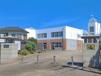 狭山市立入間川小学校 800ｍ(徒歩10分)