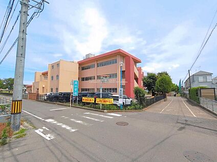 入間市立扇小学校 330ｍ(徒歩5分)