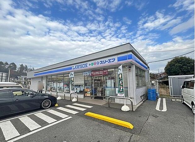 ローソン・スリーエフ狭山鵜ノ木店（約125m）