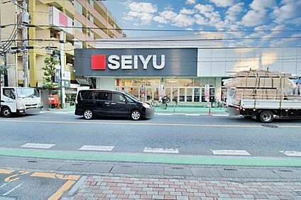 西友西所沢店 563ｍ(徒歩8分)