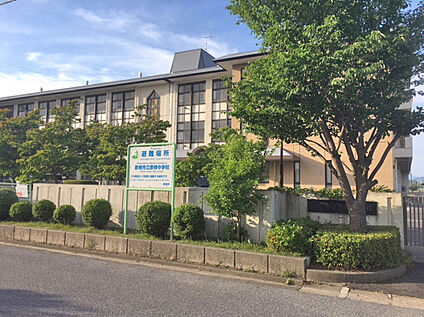 彦根市立彦根中学校 約1600ｍ