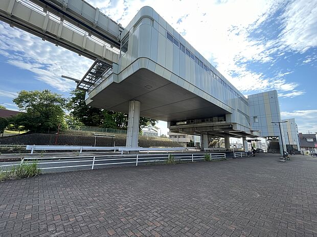 千葉都市モノレール「みつわ台駅」(約700m)