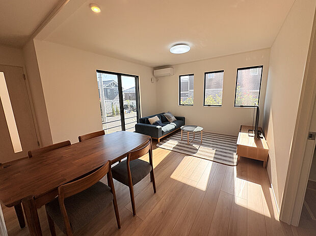 【LDK】おうち時間をもっと好きになる。陽だまりLDKで過ごす、あたたかな毎日。