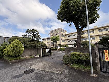 千葉市立末広中学校 850ｍ(徒歩11分)