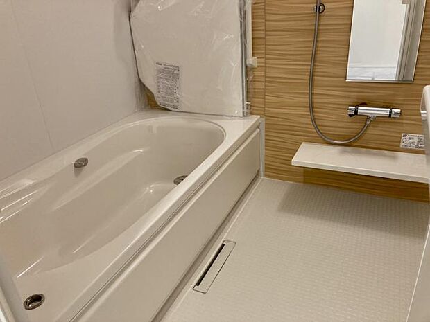 【【B区画】浴室】ゆったりくつろいでいただけます。