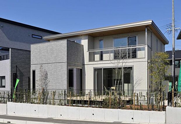 【【12-05号地】】水平ラインの美しい住まい♪