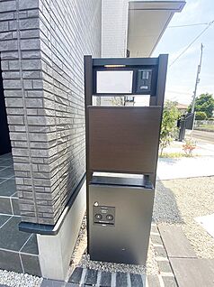 宅配ボックス
