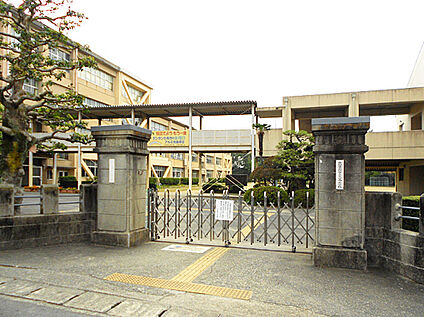 犬山南小学校 450ｍ