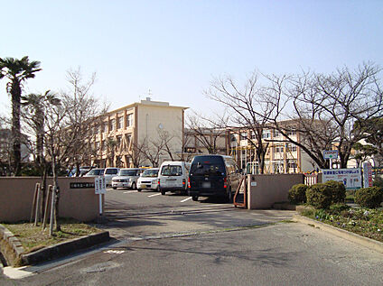 一色小学校 320ｍ