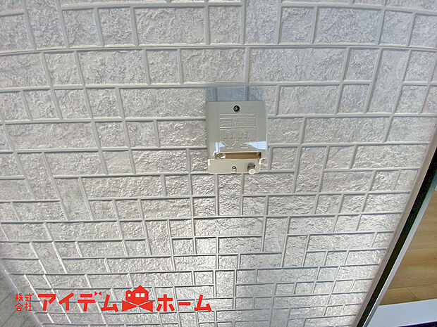 【外コンセント】屋外にコンセントを設置。屋外での電気製品の使用をより便利にしてくれます。