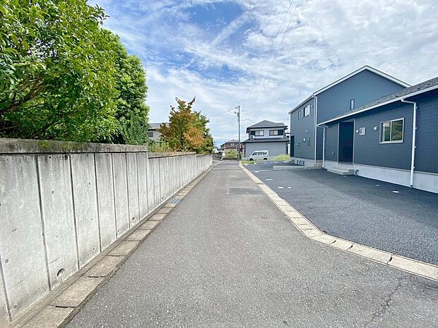 現地（2025年9月）撮影
平日・土日問わずご案内致します！お気軽にお問合わせ下さいませ。