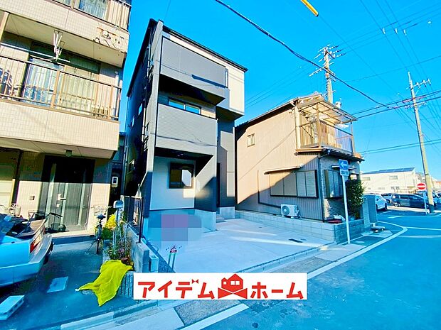 休日、平日問わずお気軽にお問合せくださいませ。