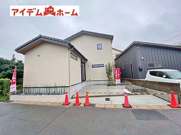 【外観写真】堂々完成、内覧可能です！休日、平日問わずお気軽にお問合せください。年末年始以外毎日営業中♪