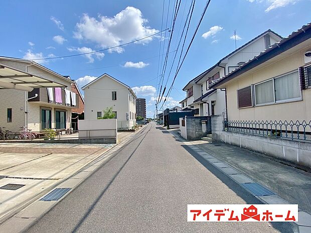 【前面道路】休日、平日問わずお気軽にお問合せくださいませ。