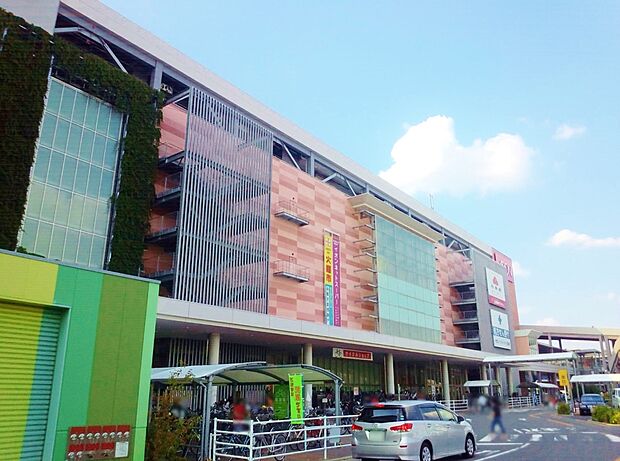 mozoワンダーシティ（約960m）