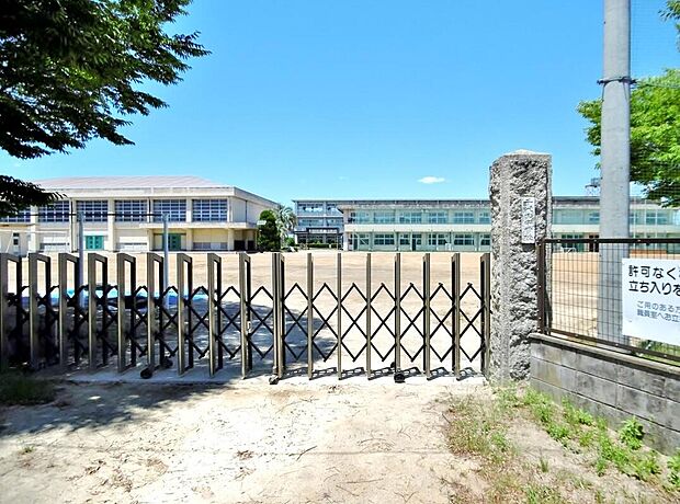 稲沢市立千代田中学校 （約2,450m）