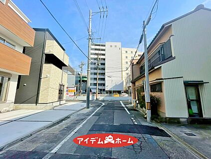 ■南側前面道路■