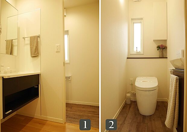 【2階の洗面台＆トイレ（2022年12月撮影)】２階にも洗面台とトイレを設置しました。時間帯の重なる朝の支度の時も混雑しなくて嬉しいですね。２階のお掃除の際にも水廻りがあると便利です。