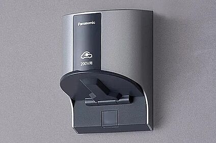 電気自動車用コンセント