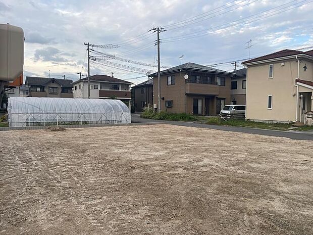 約64坪の整形地（南西から撮影）／2025年9月撮影