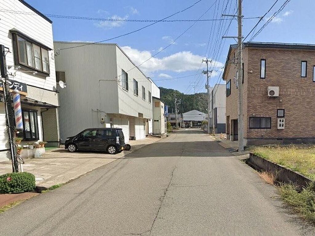  秋田県湯沢市千石町２丁目