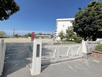 仙台市立八木山南小学校 650m