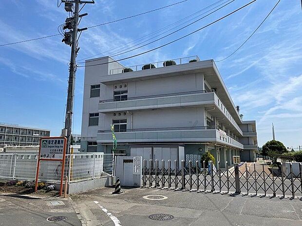 小学校(約1,940m)